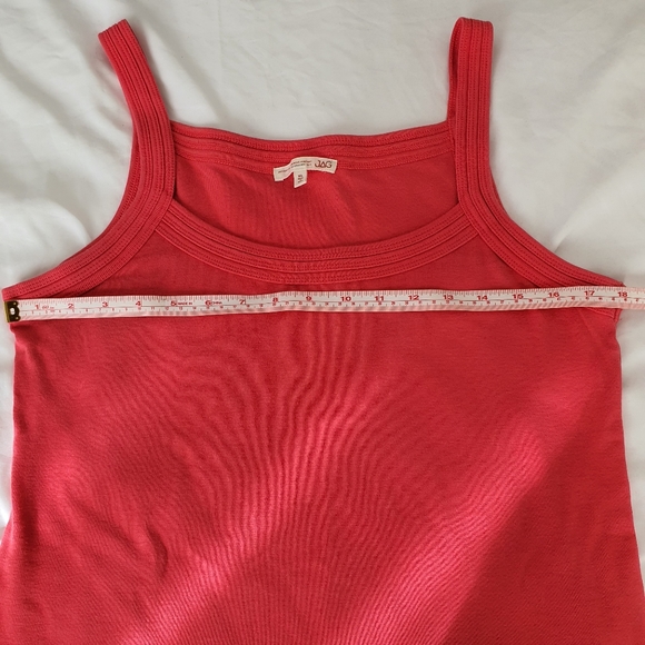 Jag Tank Top - Picture 3 of 8